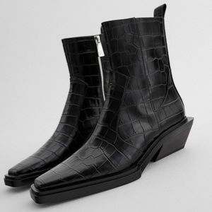 Zara ANIMAL PRINT COWBOY ANKLE Square Toe & Heel